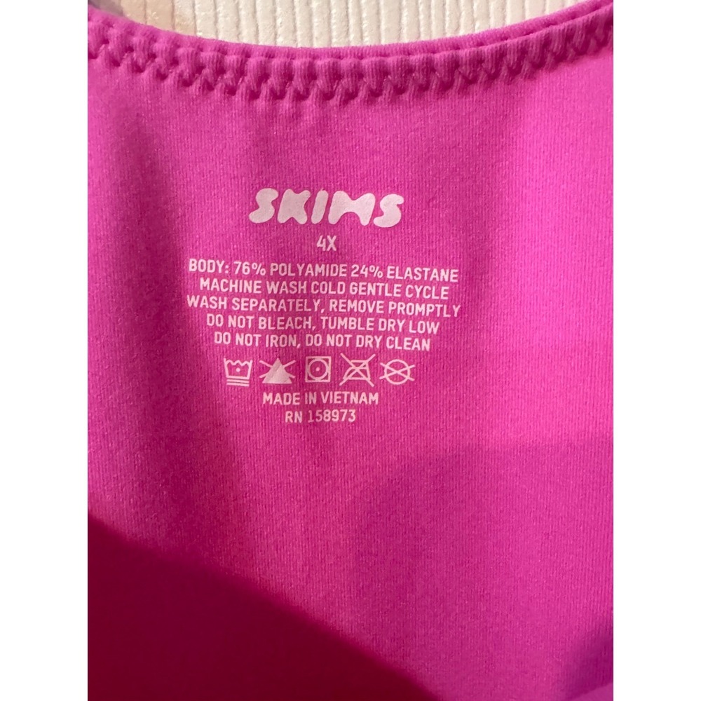 SKIMS Fits Everybody Neon Pink Square Neck Sleeveless Bodysuit‎ 4X - Picture 4 of 8